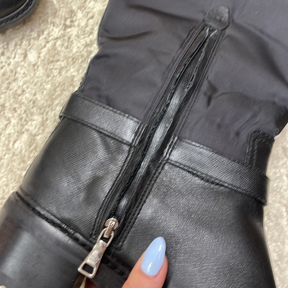 Prada boots size 40 - Picture 9 of 11